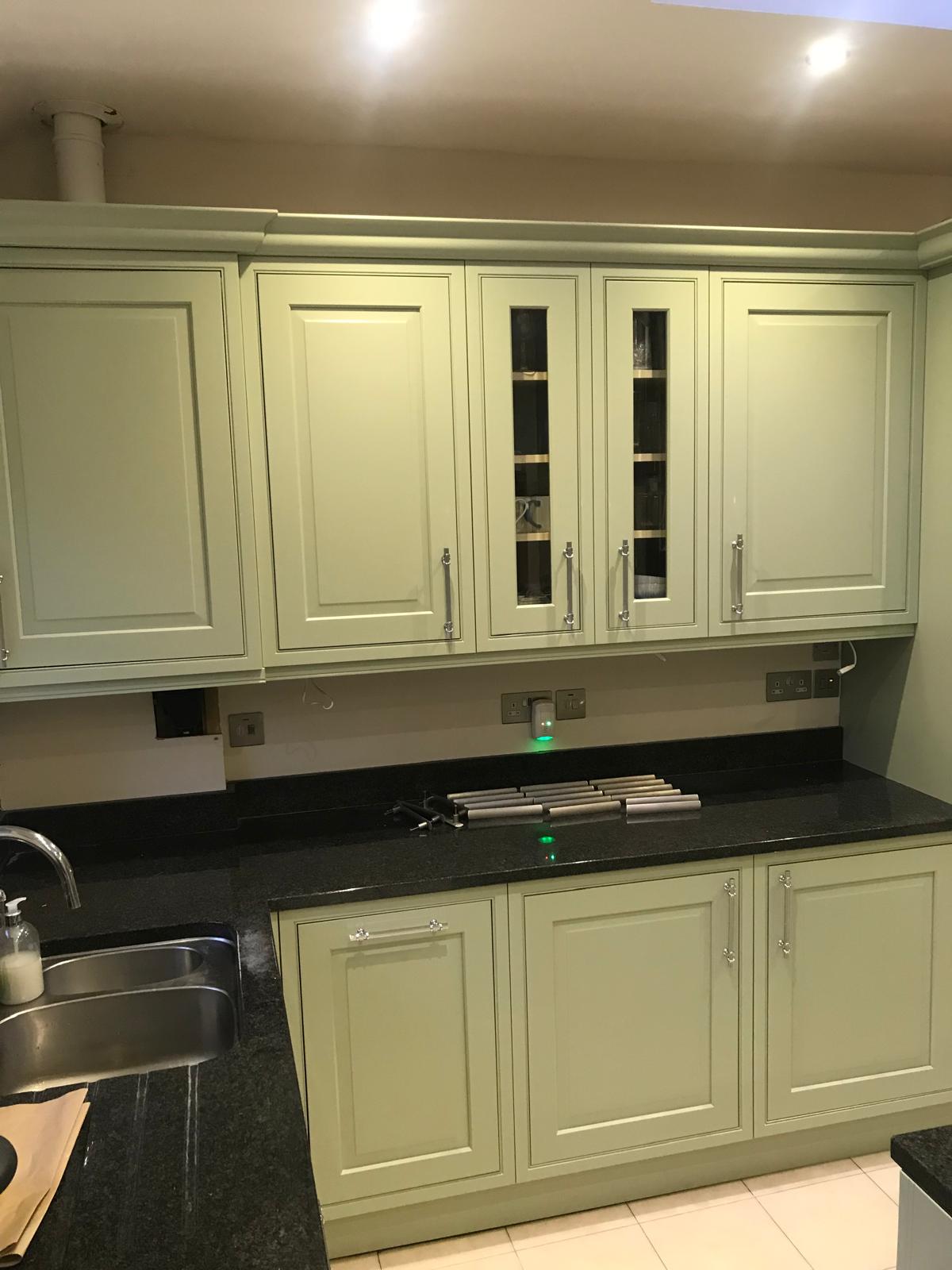Why to respray instead of new one kitchen?